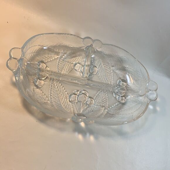 Cherry Patch Clear Glass 3 Divided Serving Tray - Picture 2 of 8